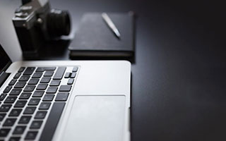 开云体育登陆入口-赛季末价格：季后赛门票涨价的背后玄机，季后赛买票