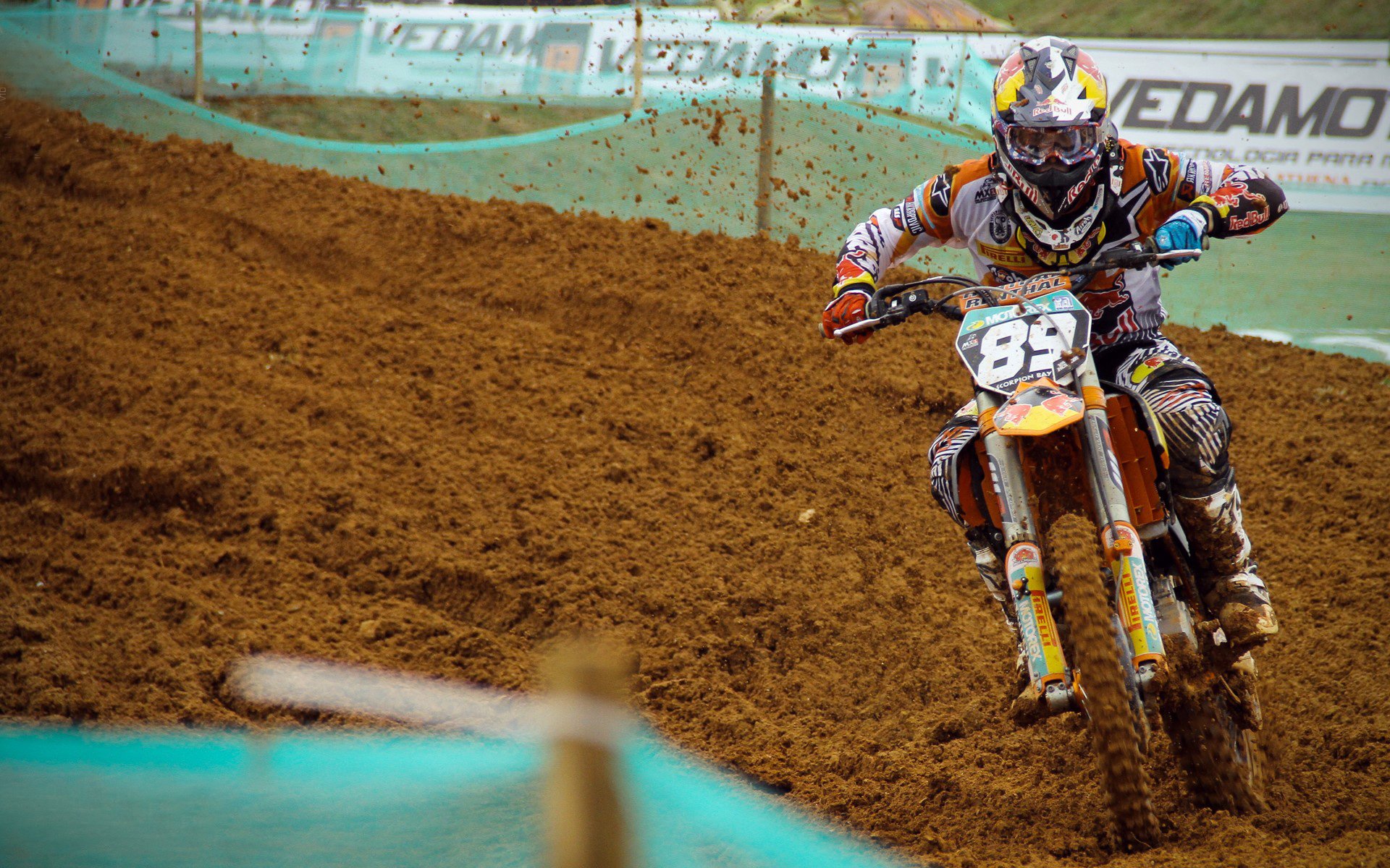 开云官网-英超冲刺季：悬念逐渐升华，精彩不断！，英超争4