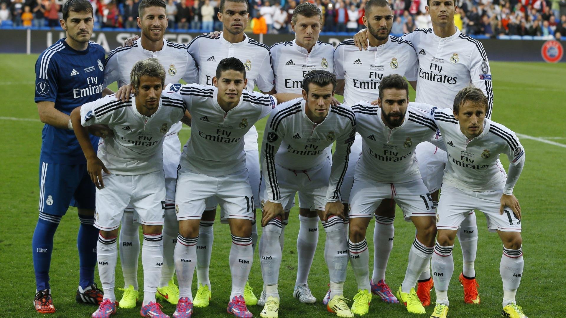 科洛·穆瓦尼在欧洲杯中获得银靴奖，科穆纳尔